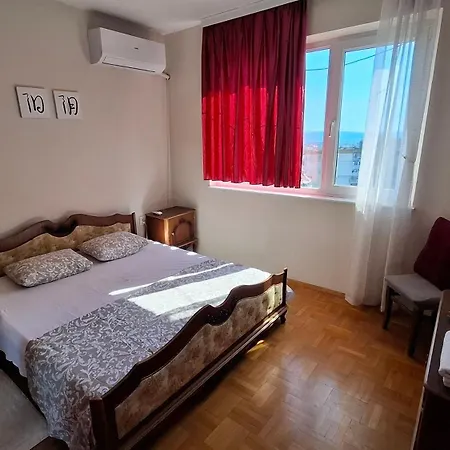 Апартаменти Lily's