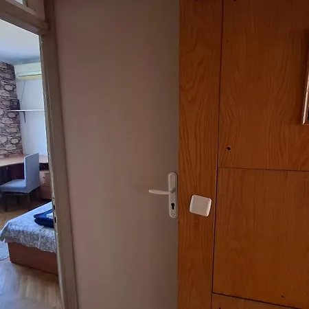 Lily's Варна